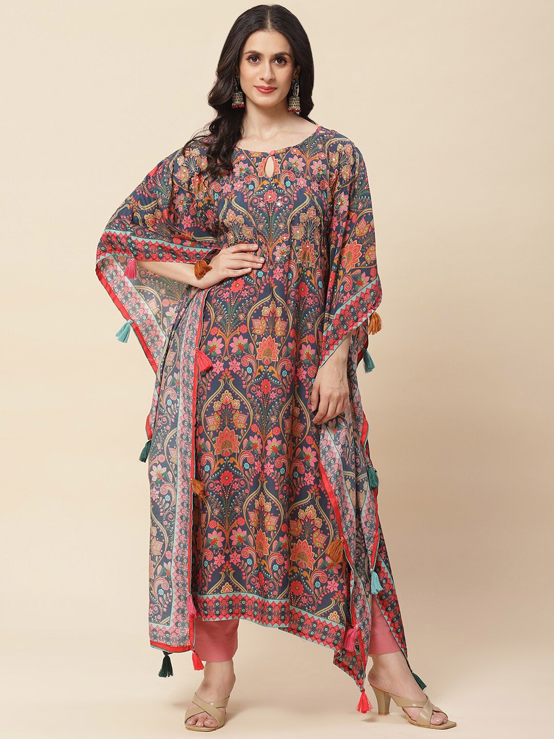 

Meena Bazaar Floral Printed Keyhole Neck Flared Sleeves Kaftan Kurta, Grey