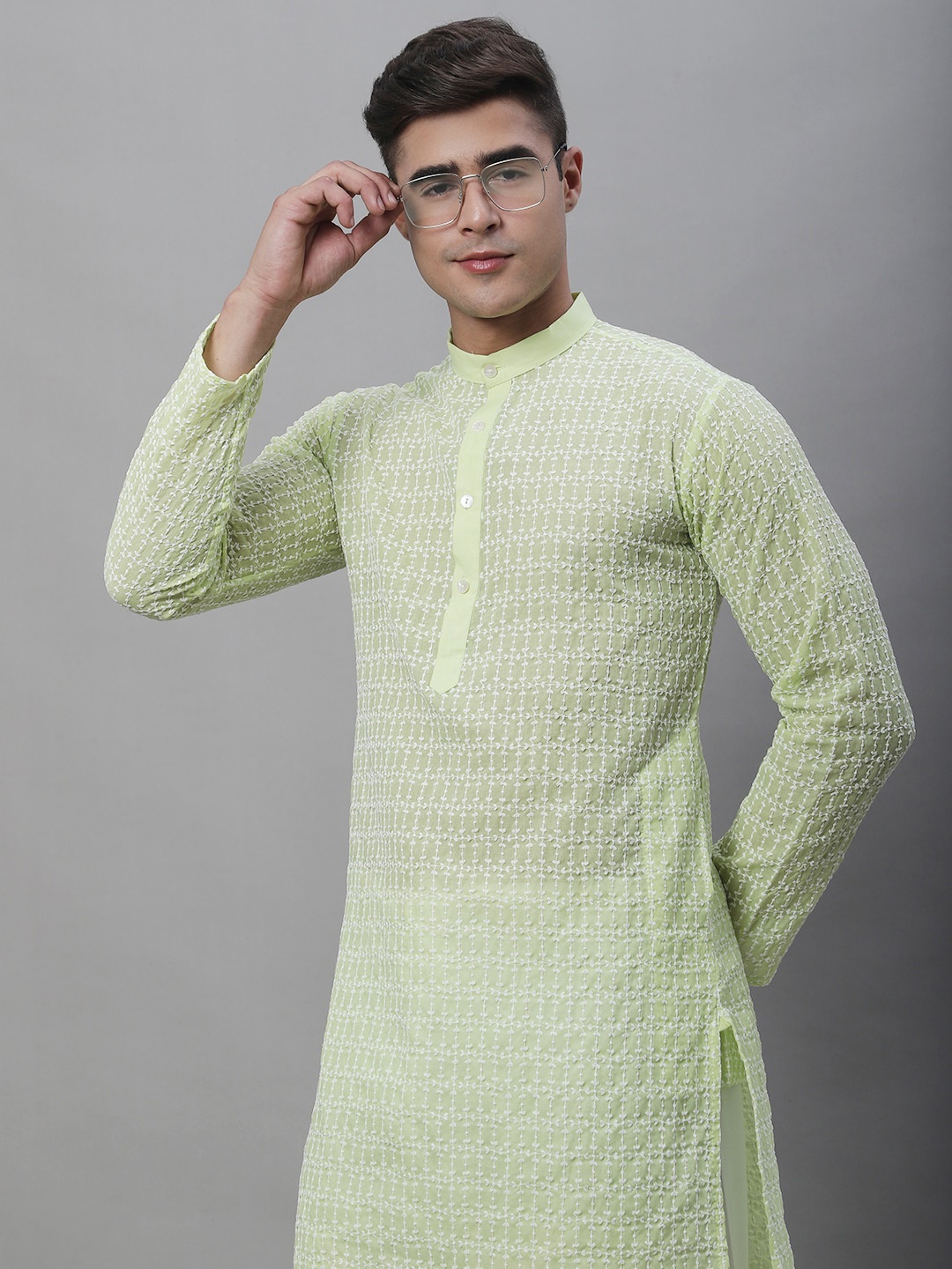 

SOJANYA Ethnic Motifs Embroidered Thread work Pure Cotton Kurta, Green