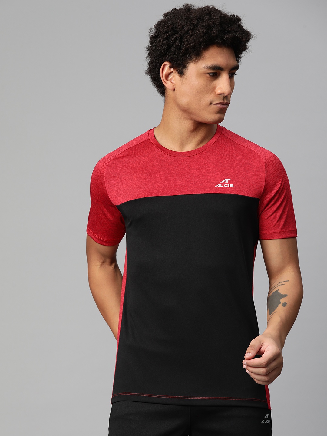 

Alcis Colourblocked Anti Static Slim Fit T-shirt, Red