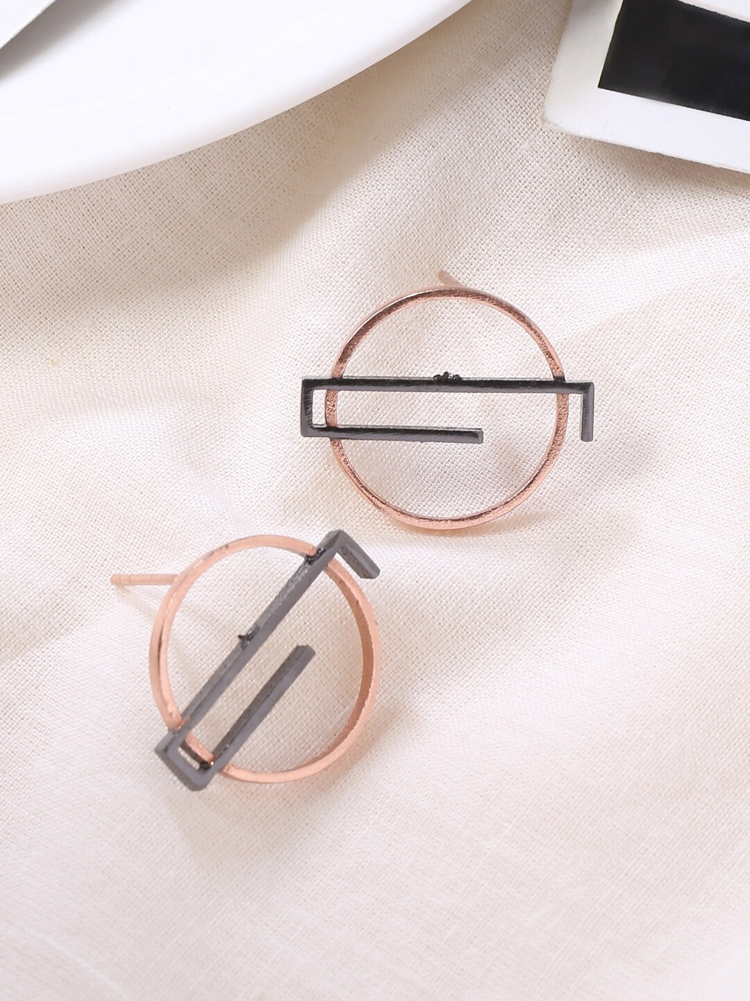 

Mitali Jain Rose Gold Plated Circular Studs Earrings