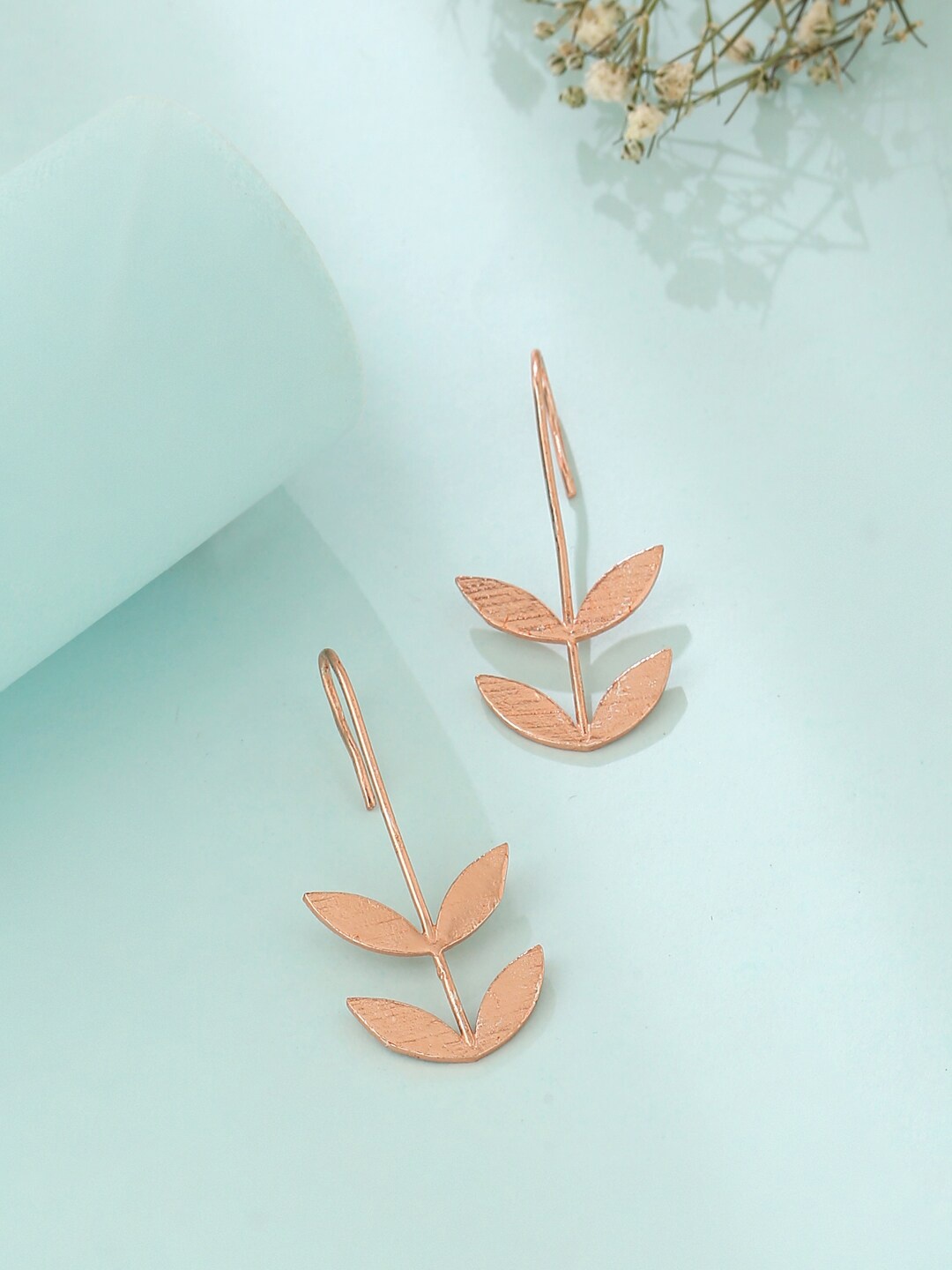 

Mitali Jain Rose Gold-Plated Leaf Shaped Drop Earrings