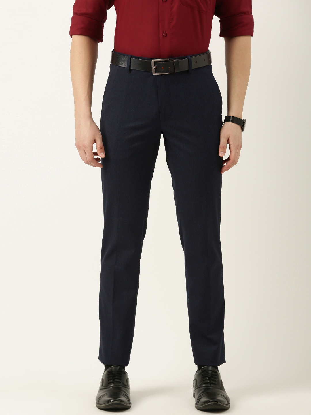 

Peter England Men Checked Slim Fit Trousers, Navy blue