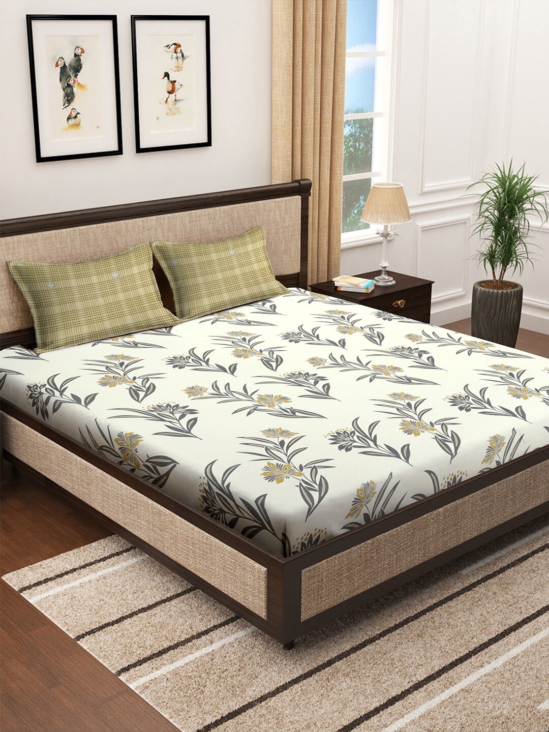 

KLOTTHE White & Grey Floral Printed 300 TC Super King Bedsheet With 2 Pillow CoverS