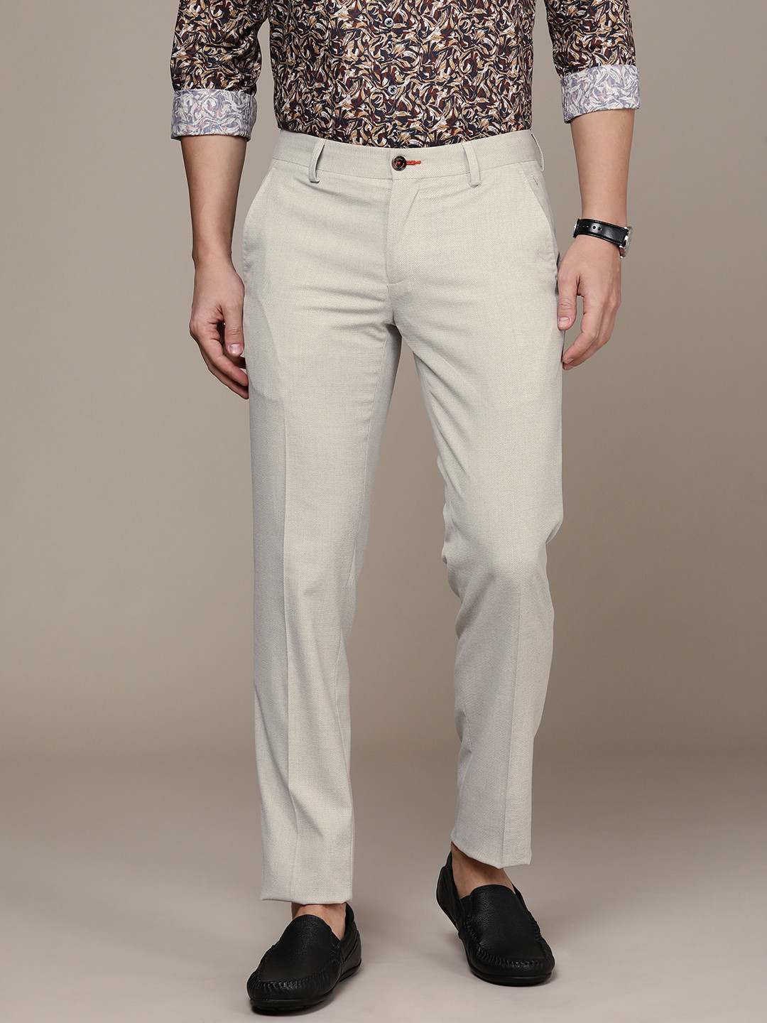 

SIMON CARTER LONDON Men Textured Mid-Rise Slim Fit Trousers, Cream