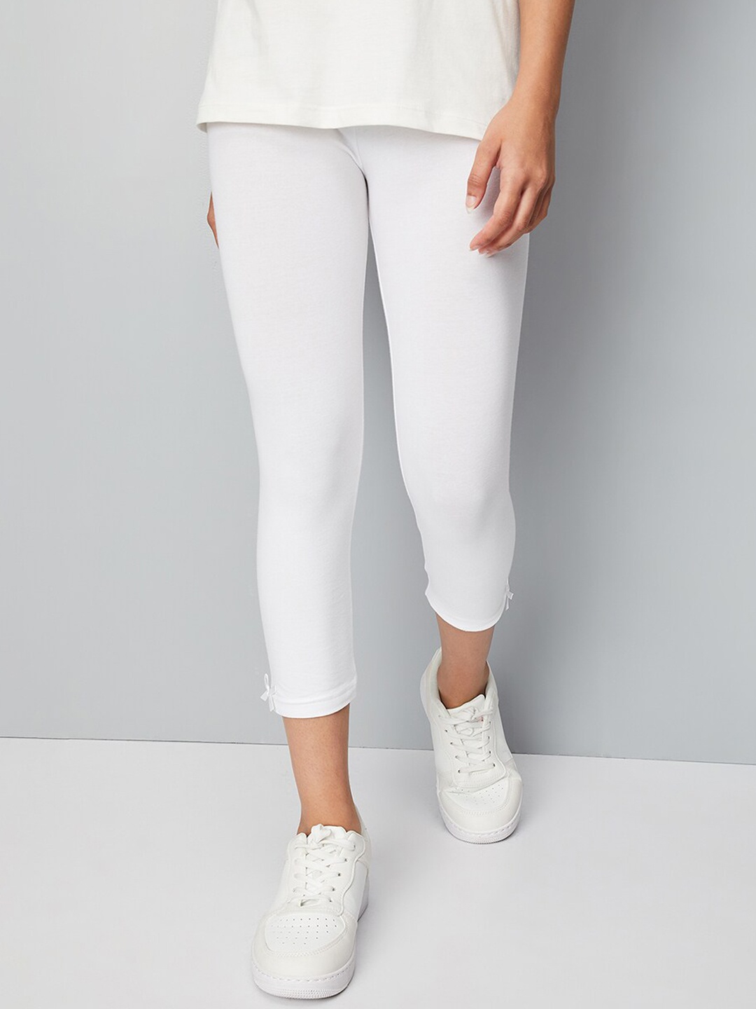 

max Girls Mid Rise Cotton Ankle Length Leggings, White