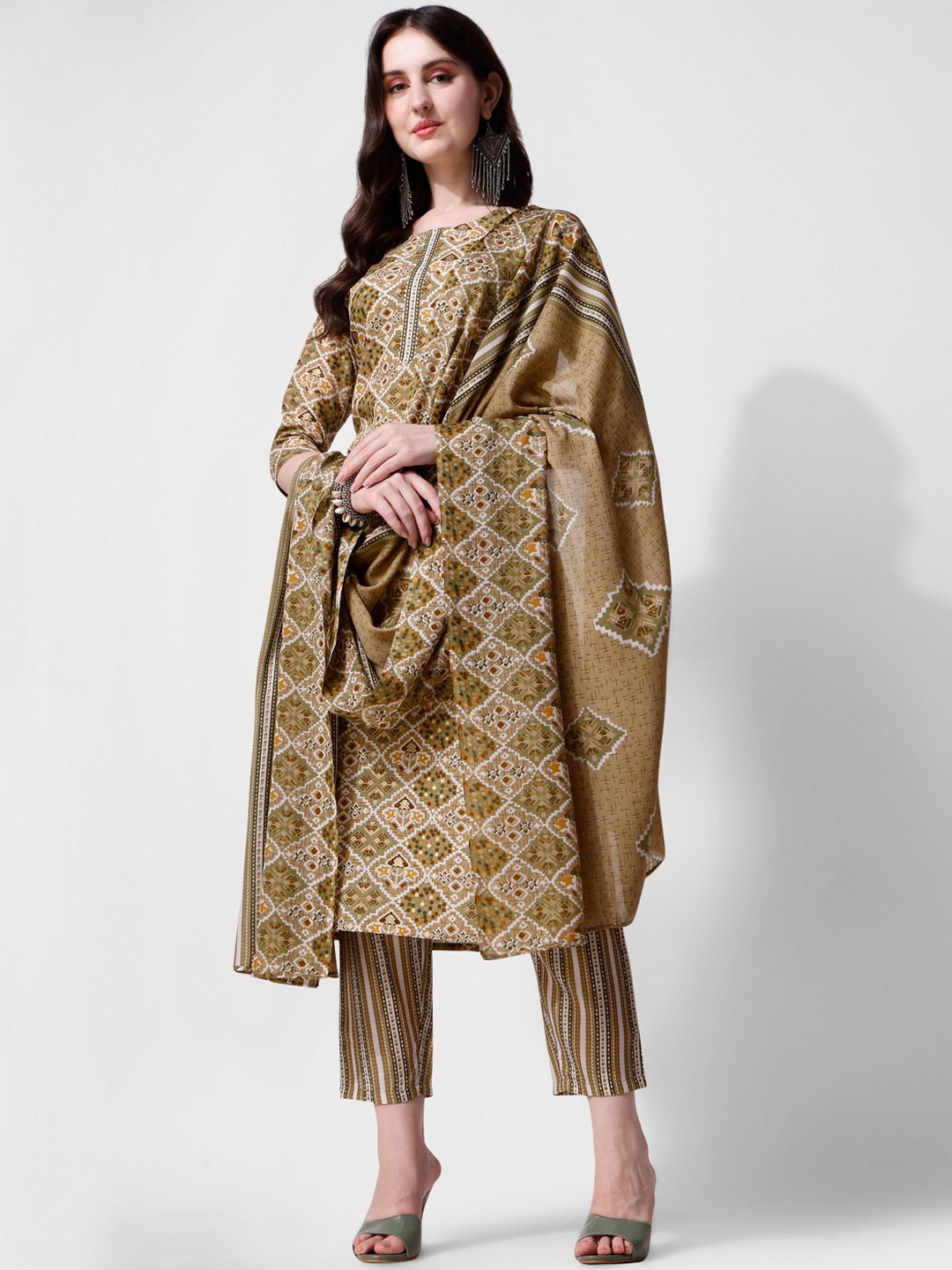 

Berrylicious Ethnic Motifs Printed Pure Cotton Kurta with Trousers & Dupatta, Olive