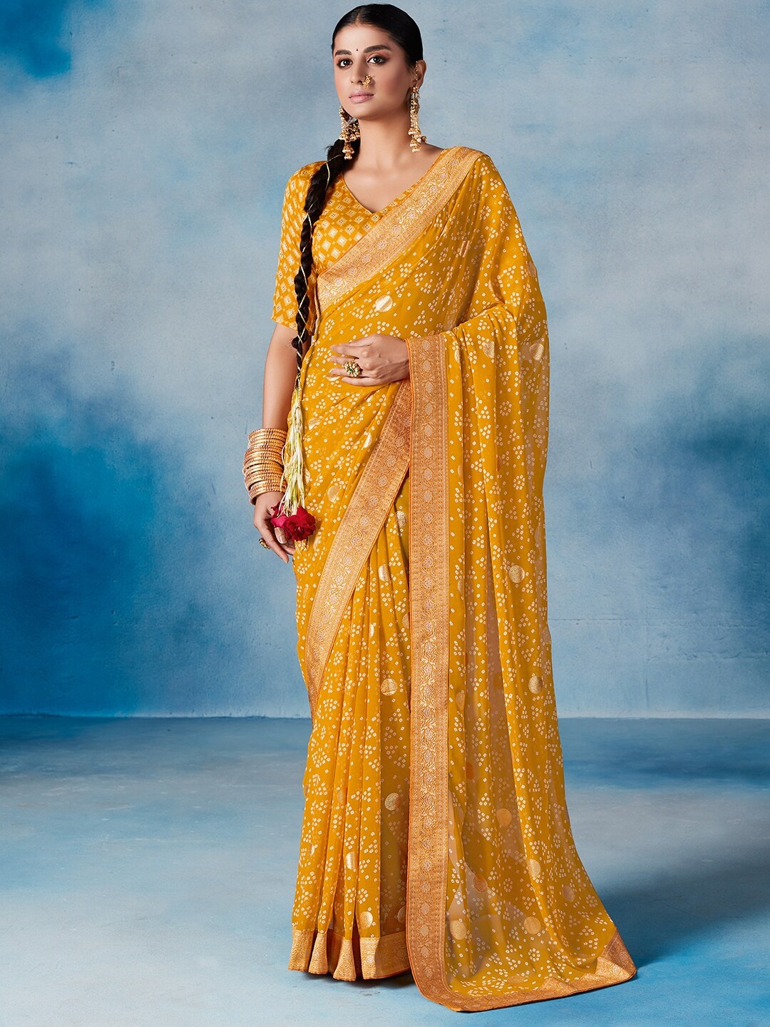 

Saree mall Yellow & White Bandhani Zari Pure Georgette Bandhani Sarees