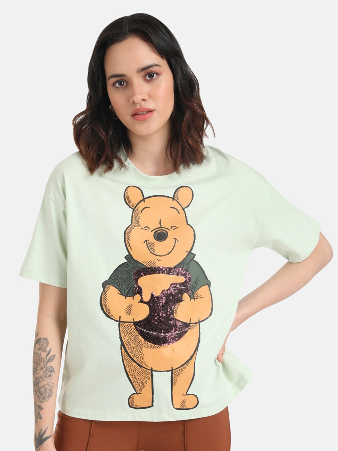 

Kazo Winnie The Pooh Printed Embellished Disney T-shirt, Green