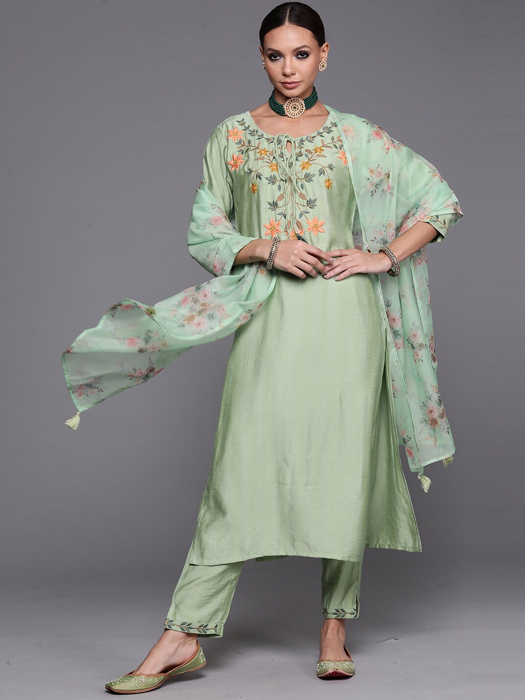 

Indo Era Green Floral Embroidered Tie-Up Neck Kurta with Trousers & Dupatta