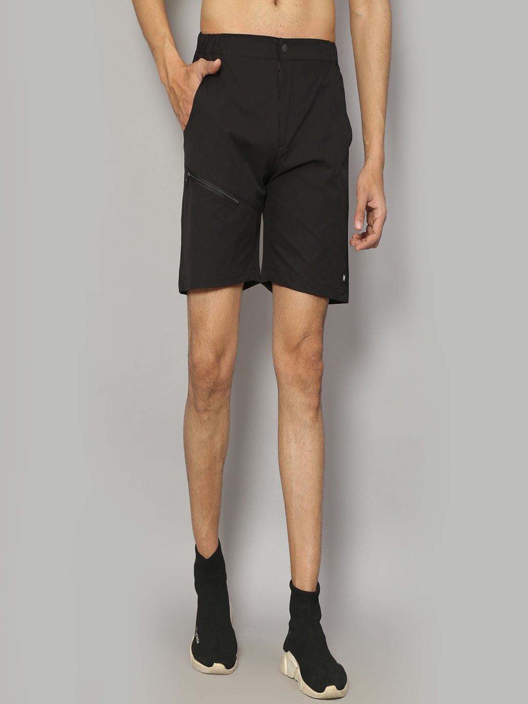

SIAPA Men Mid Rise Pure Cotton Sports Shorts With Rapid-Dry Technology, Black