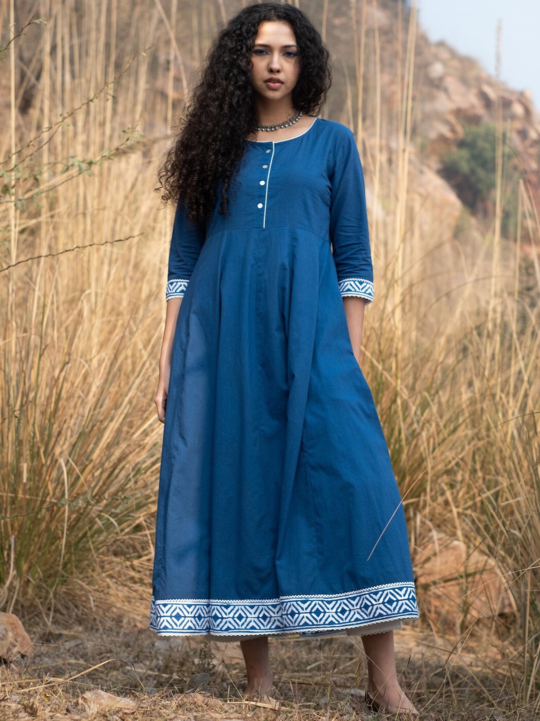 

AKISO Ethnic Motifs Printed Anarkali Pure Cotton Kurta with Trousers, Navy blue