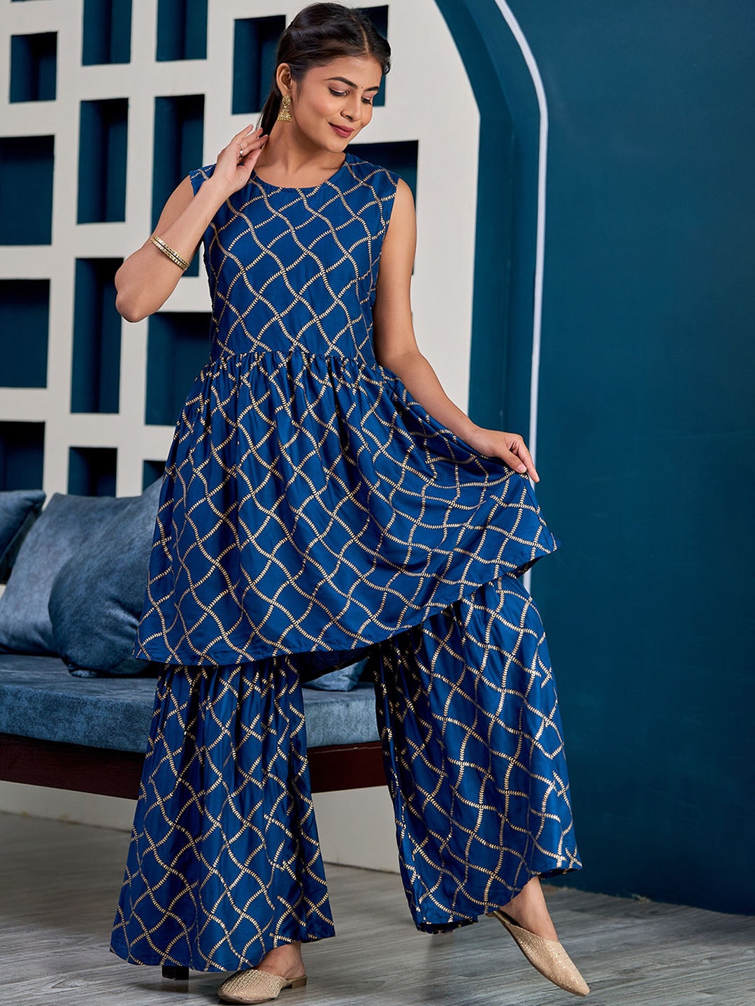 

Mialo fashion Printed Round Neck Sleeveless A-Line Kurta with Sharara, Teal