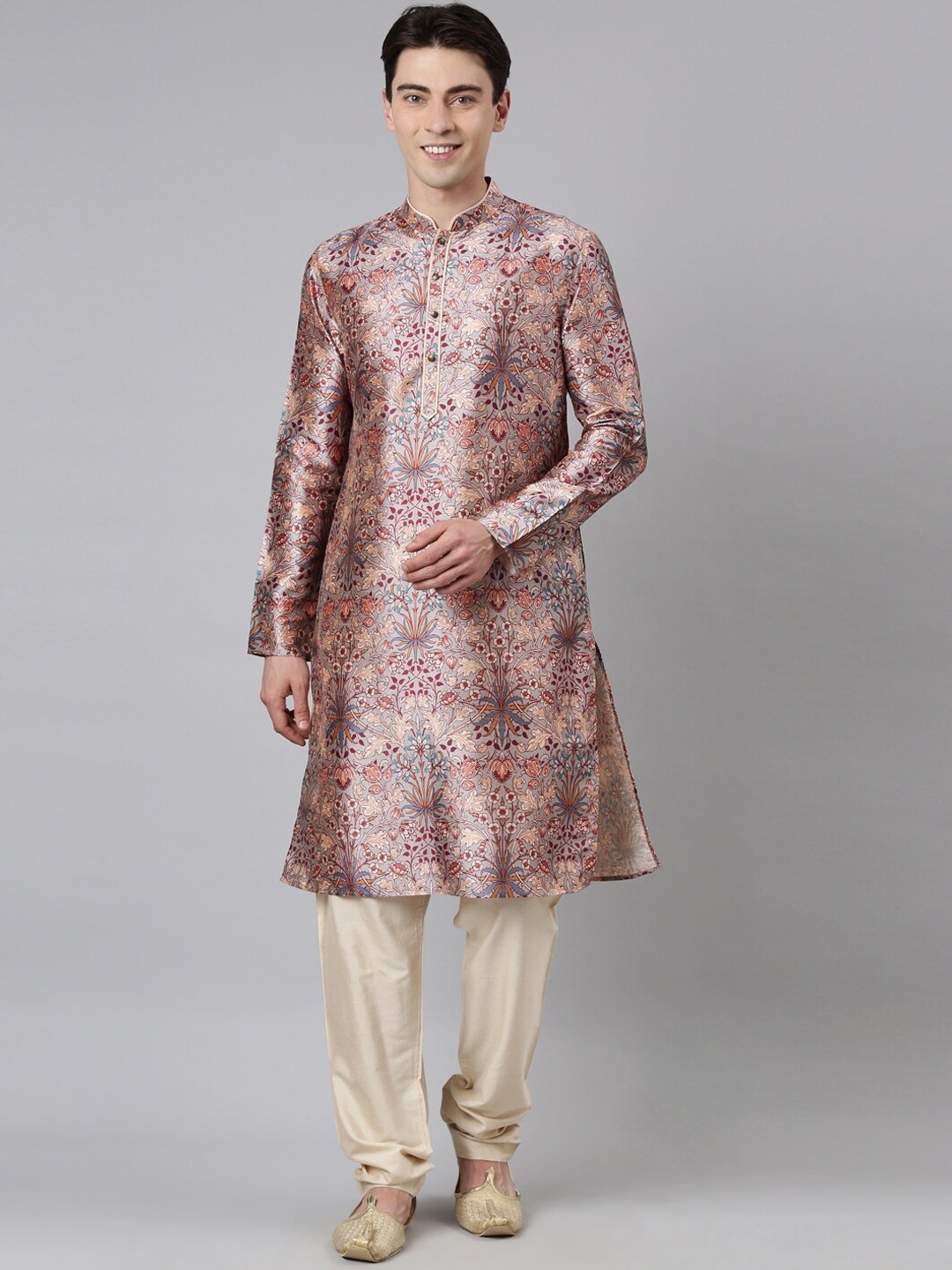 

TheEthnic.Co Floral Printed Regular Kurta With Churidar, Grey