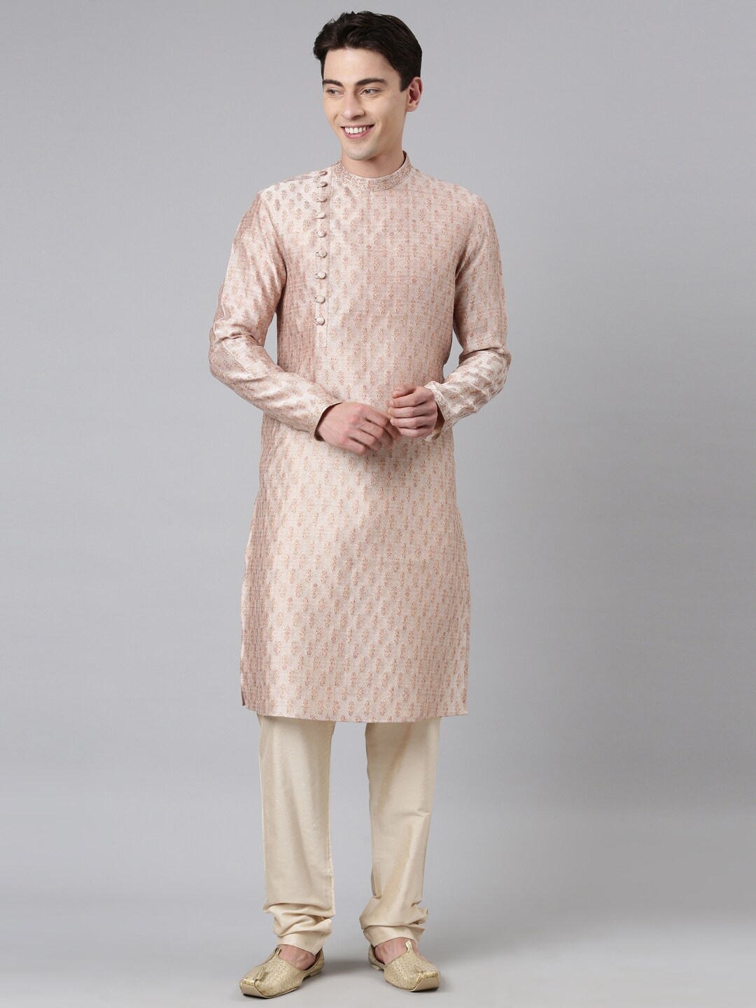 

TheEthnic.Co Ethnic Motifs Woven Design Jacquard Angrakha Kurta With Pyjamas, Peach