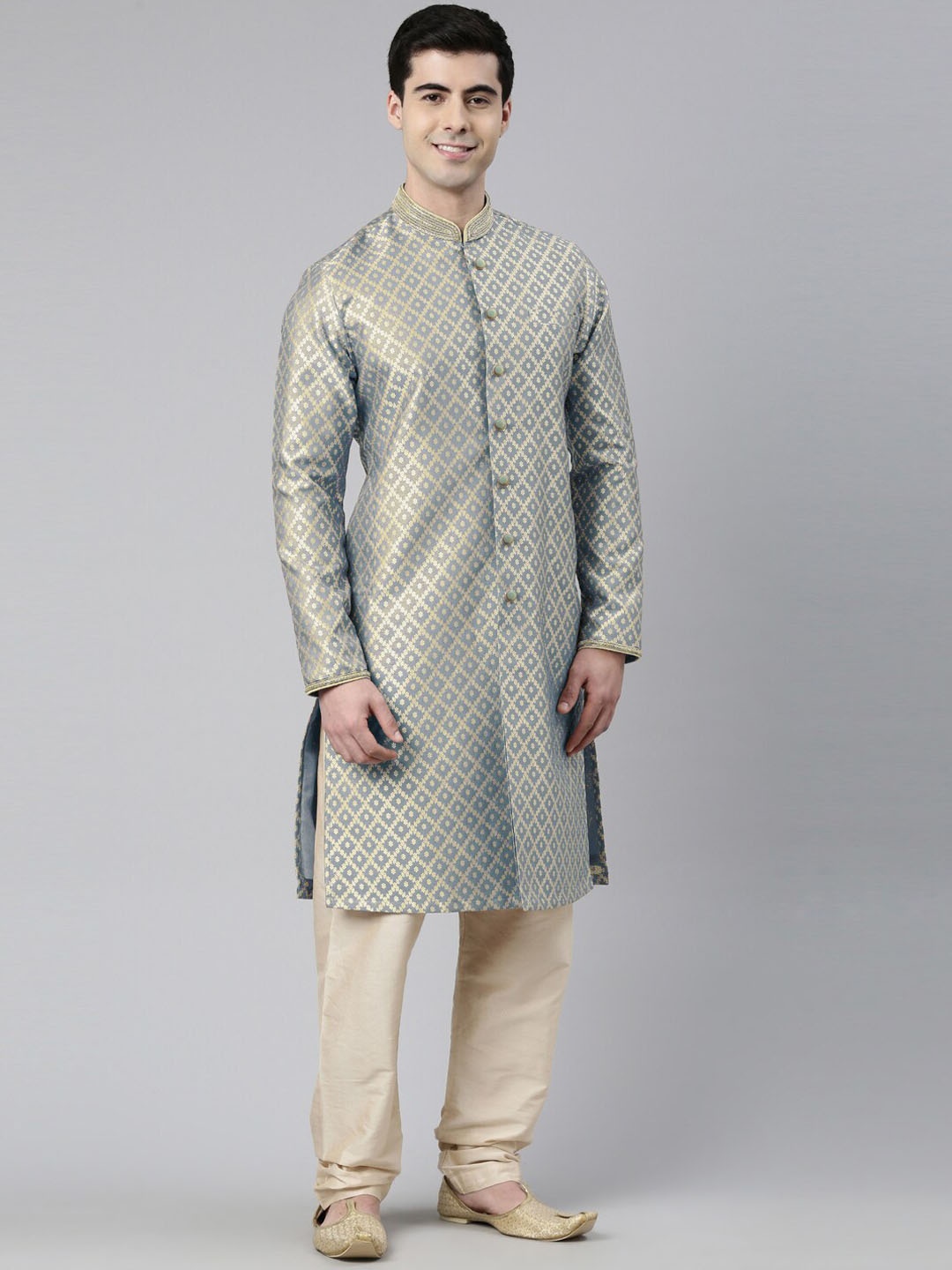 

TheEthnic.Co Ethnic Motifs Foil Printed Thread Work Brocade Kurta with Churidar, Grey