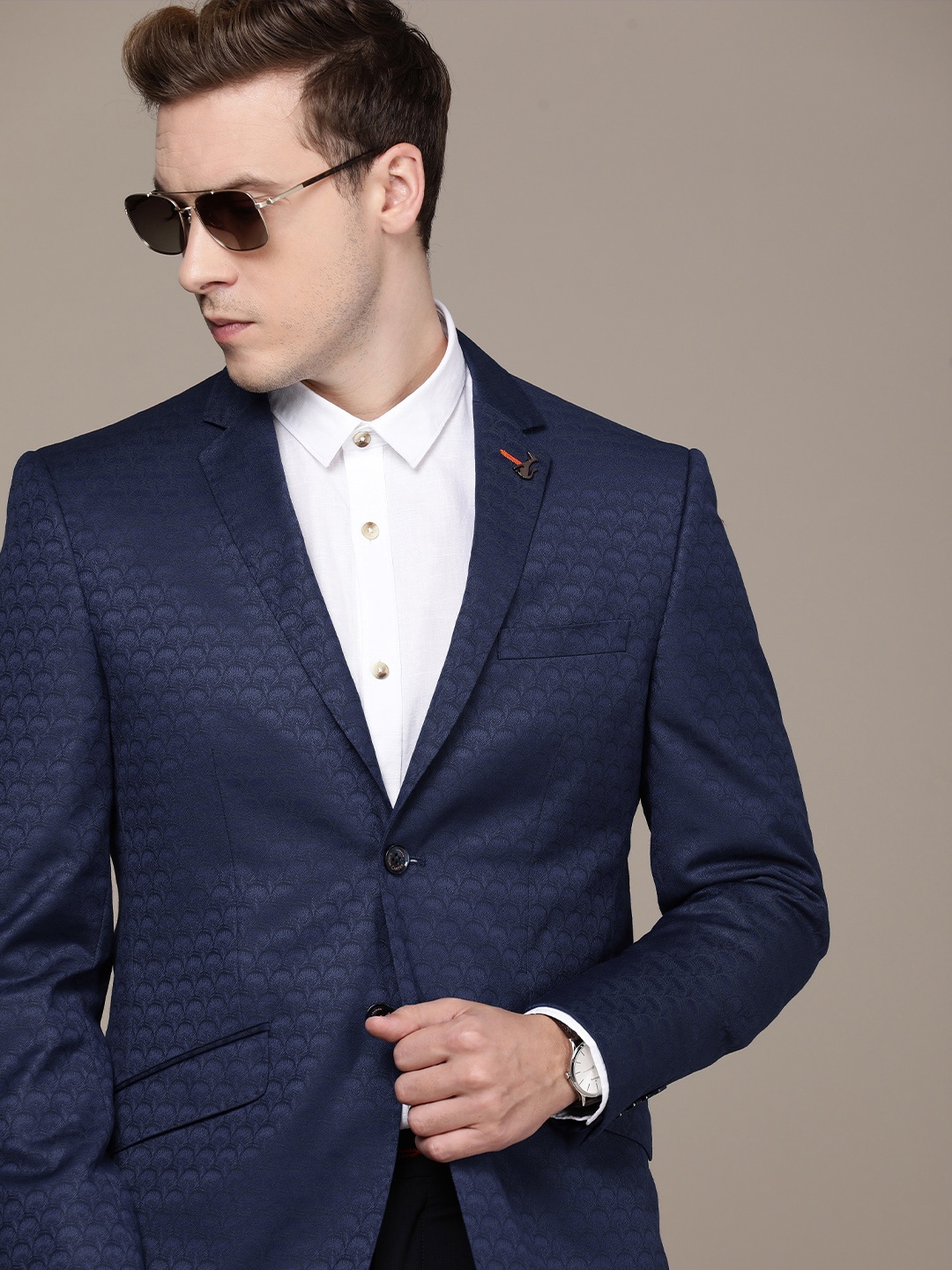

SIMON CARTER LONDON Men Self Design Slim Fit Single-Breasted Blazer, Navy blue