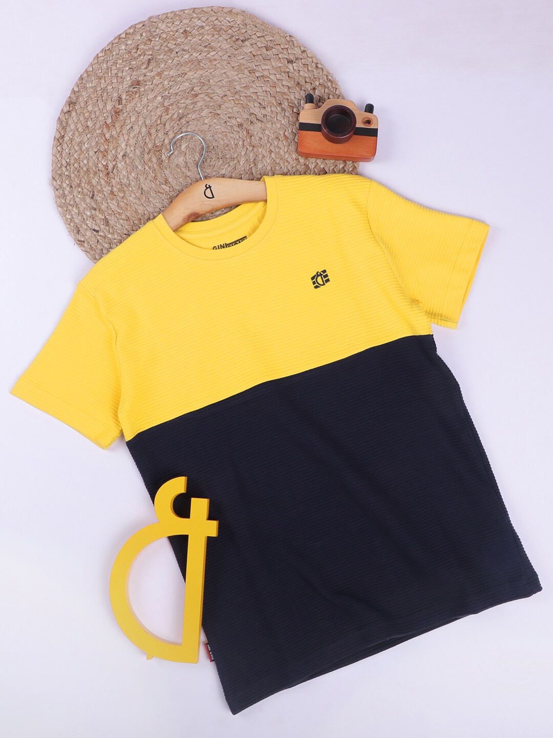 

Gini and Jony Infant Boys Colourblocked Casual Cotton T-shirt, Yellow