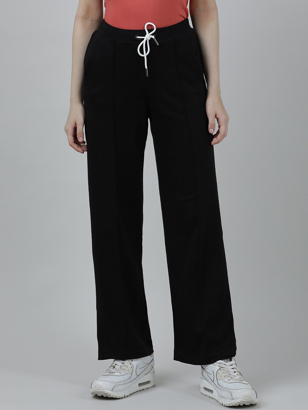 

Head Women Mid-Rise Straight Fit Training & Gym Track Pants, Black