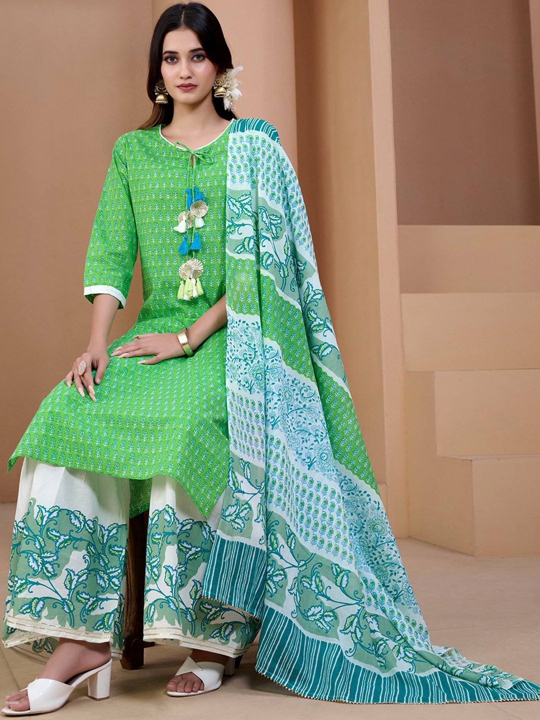 

Sangria Green & Blue Ethnic Motif Printed Pure Cotton Kurta With Sharara & Dupatta