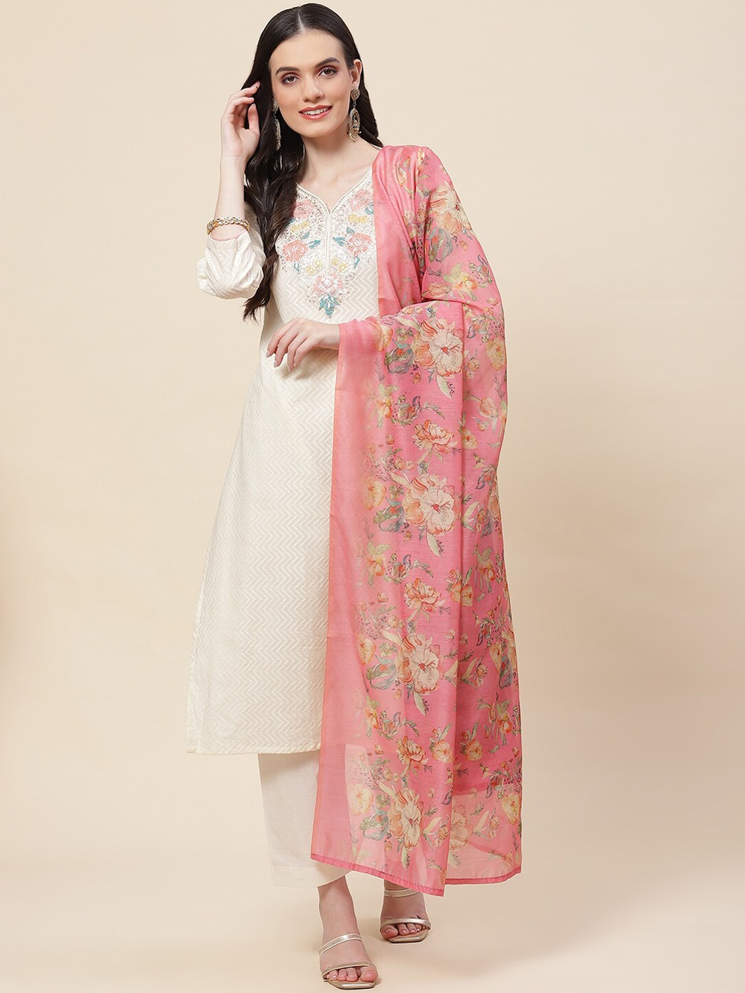 

Meena Bazaar Floral Embroidered Kurta With Trousers & With Dupatta, Cream
