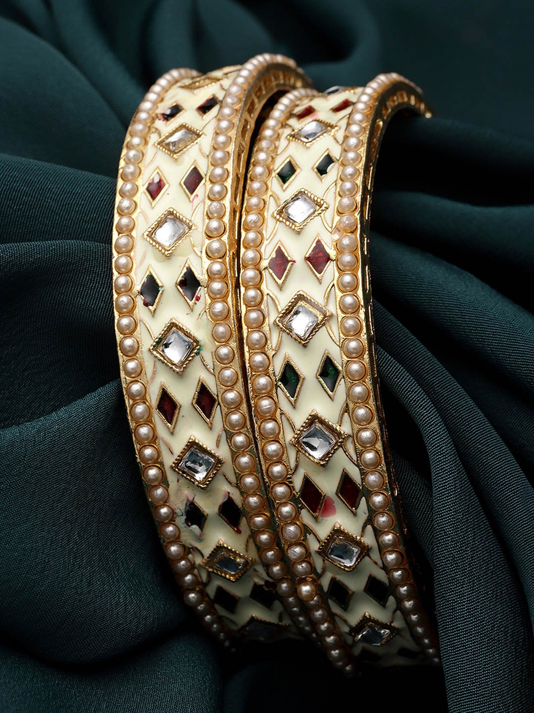 

KARATCART Set Of 2 Gold-Plated Kundan-Studded Bangles