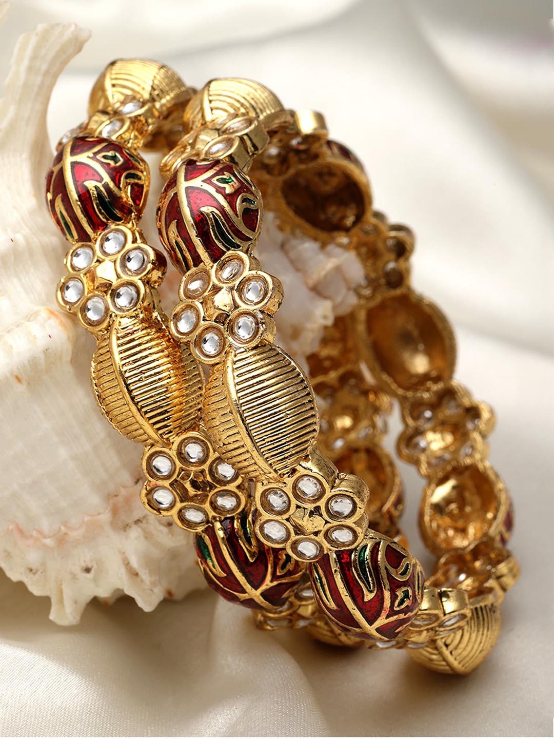 

KARATCART Set Of 2 Gold-Plated Kundan-Studded Bangles