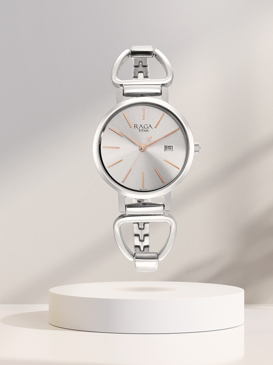 

Titan Women Brass Dial & Stainless Steel Straps Analogue Watch 2669SM01