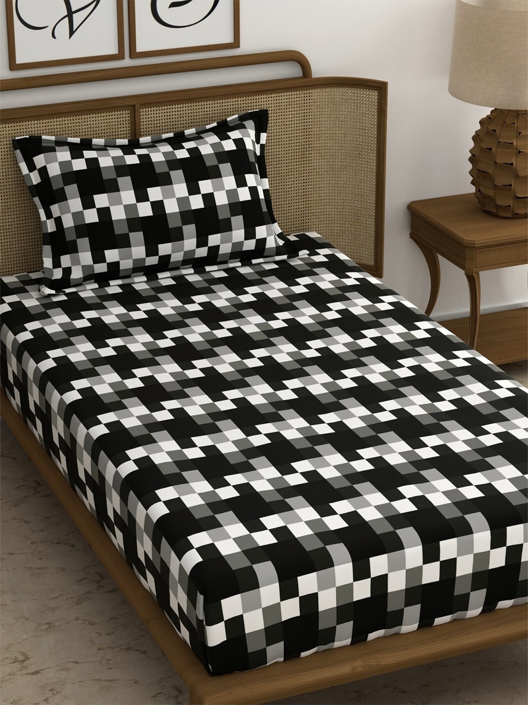 

CHHAVI INDIA Black & White Printed 210 TC 2 Bedsheet & 3 Pillow Covers