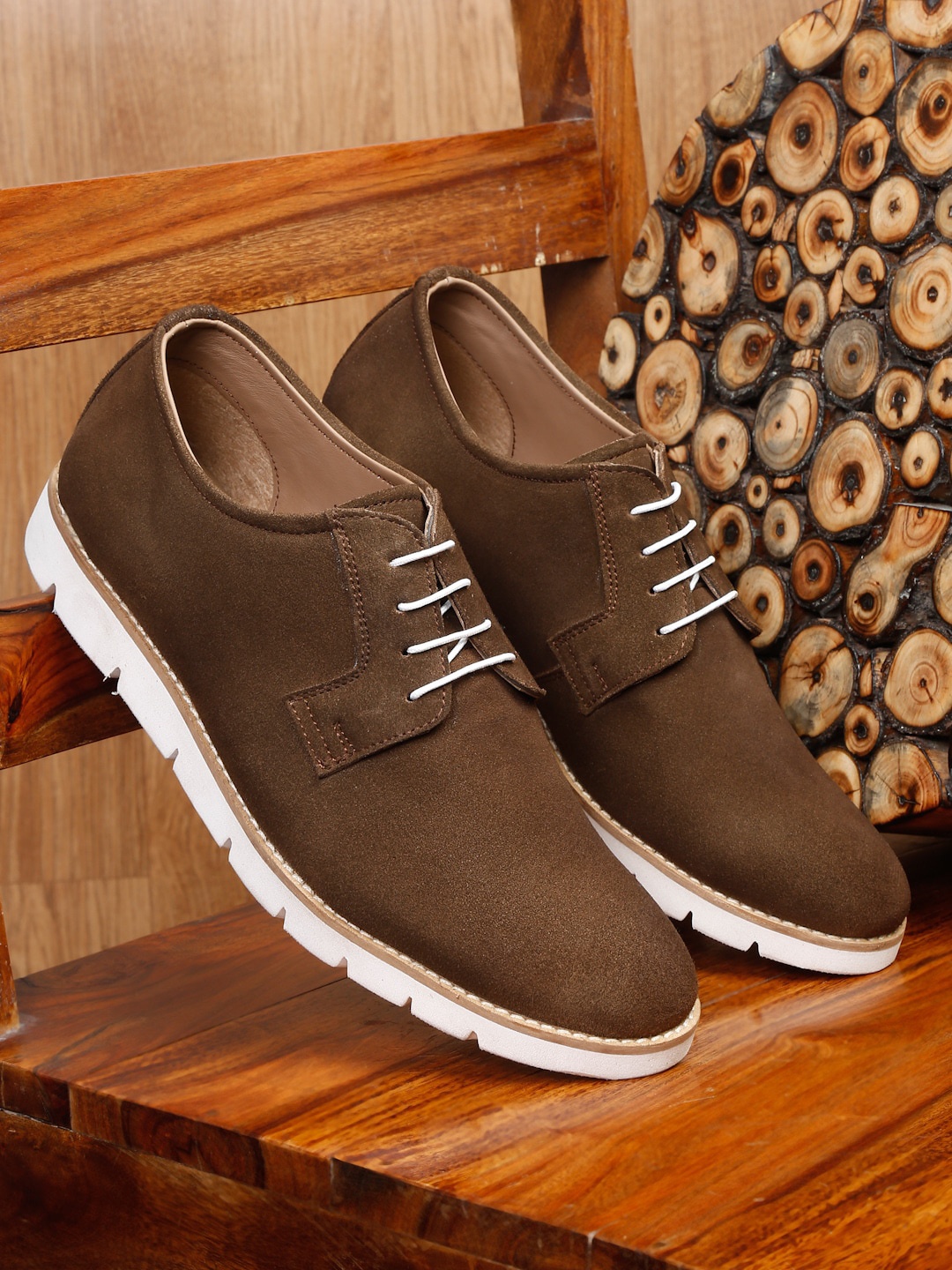 

Teakwood Leathers Men Lightweight Suede Derbys, Olive