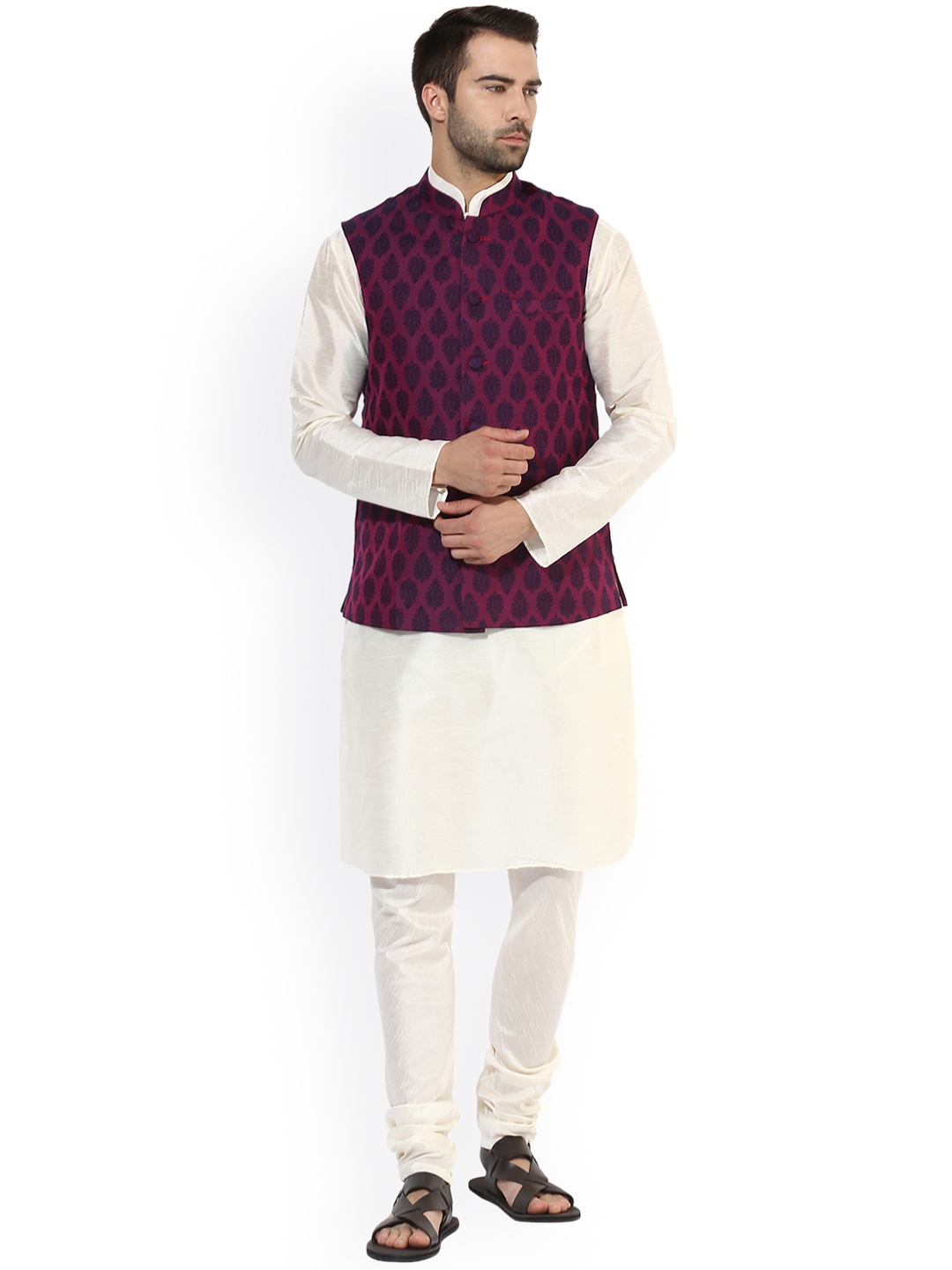 

KISAH Men Off-White & Magenta Self Design Kurta with Churidar & Nehru Jacket