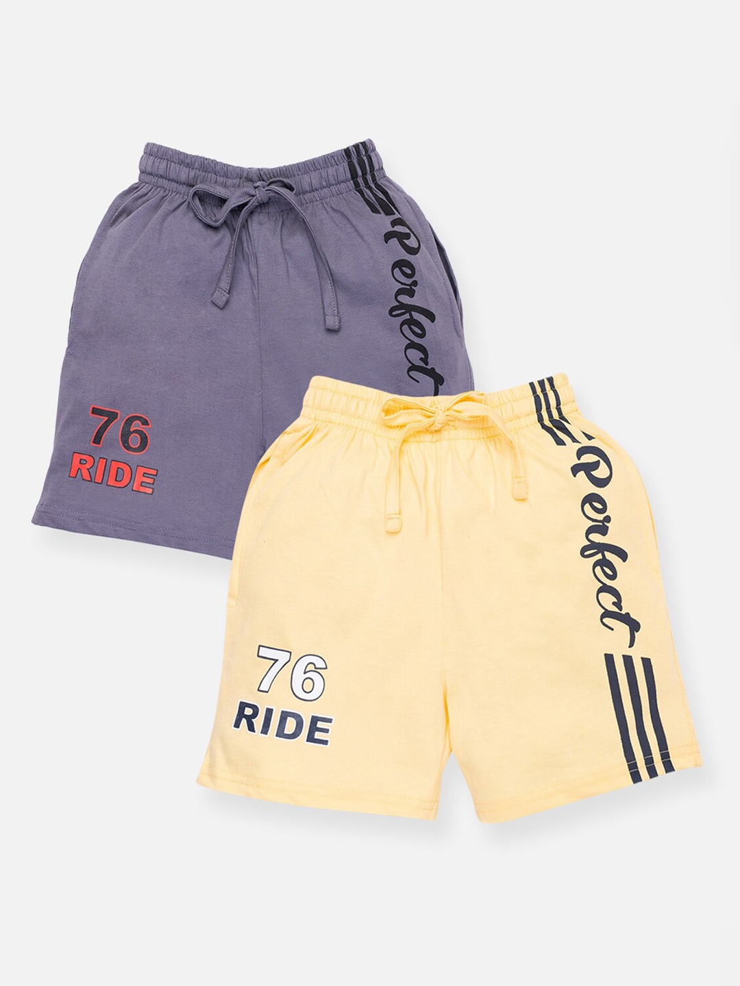 

AMUL Kandyfloss Boys Pack Of 2 Typography Printed Loose Fit Pure Cotton Shorts, Grey