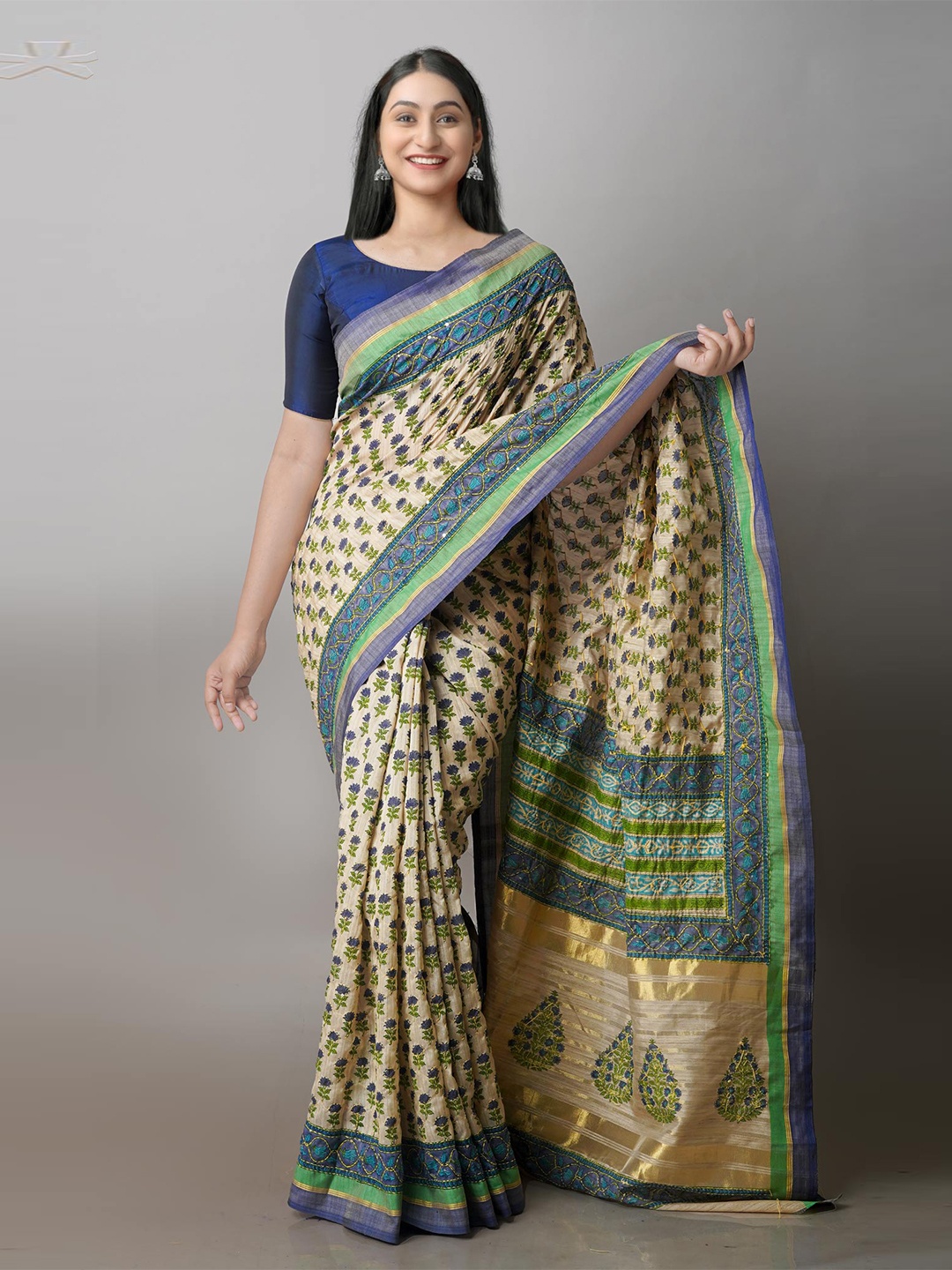 

Unnati Silks Floral Printed Embroidred Tussar Saree, Beige