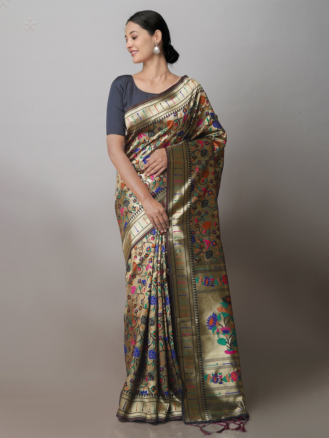 

Unnati Silks Woven Design Zari Silk Blend Banarasi Saree, Gold
