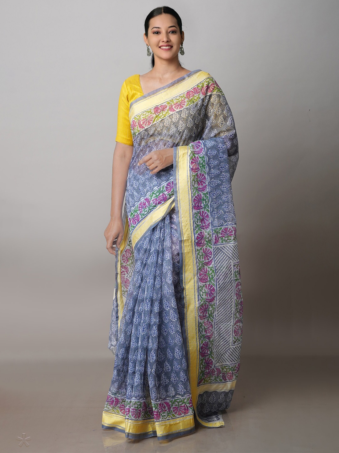 

Unnati Silks Ethnic Motifs Printed Pure Cotton Kota Saree, Grey