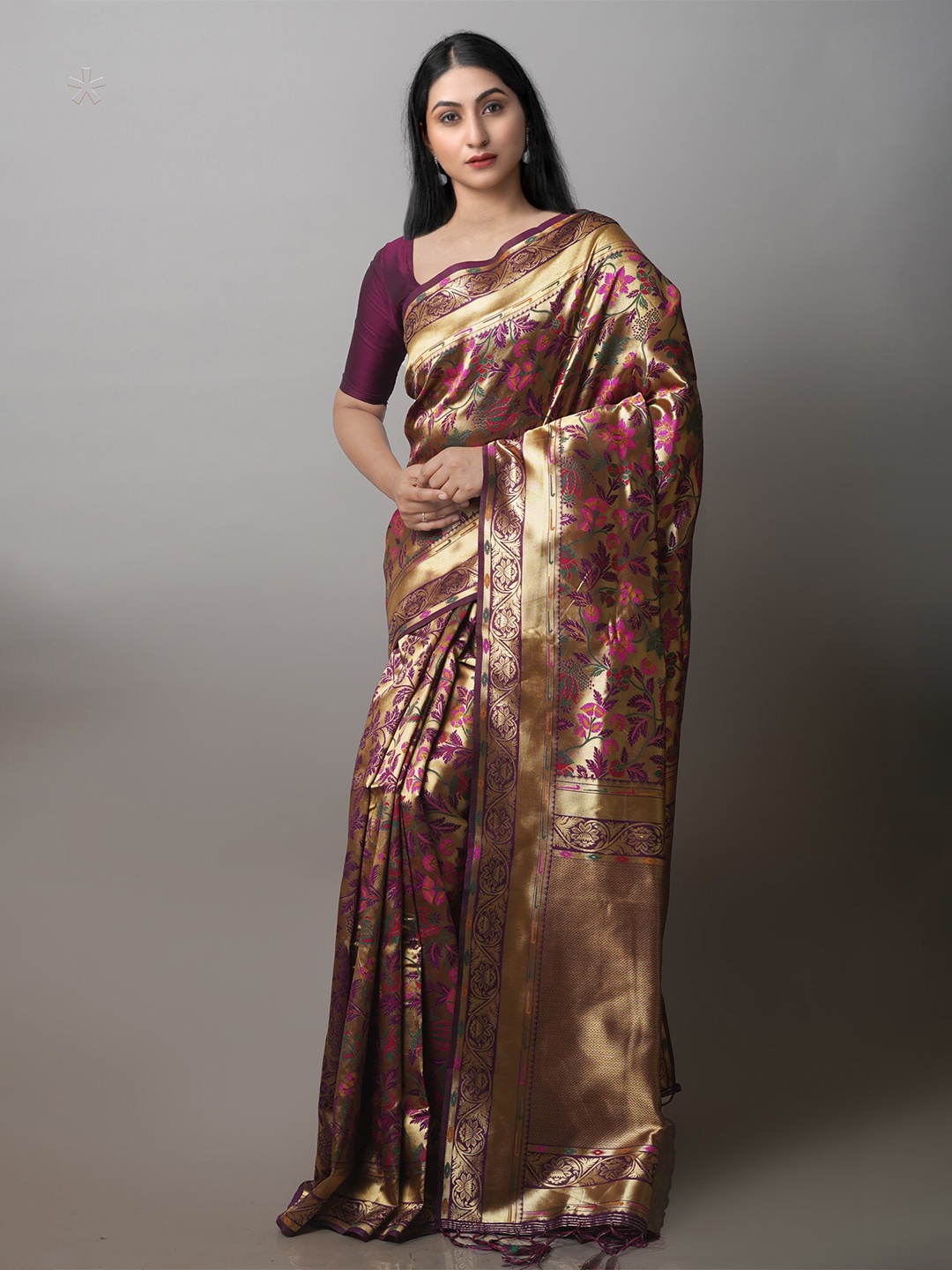

Unnati Silks Floral Woven Design Zari Banarasi Saree, Gold