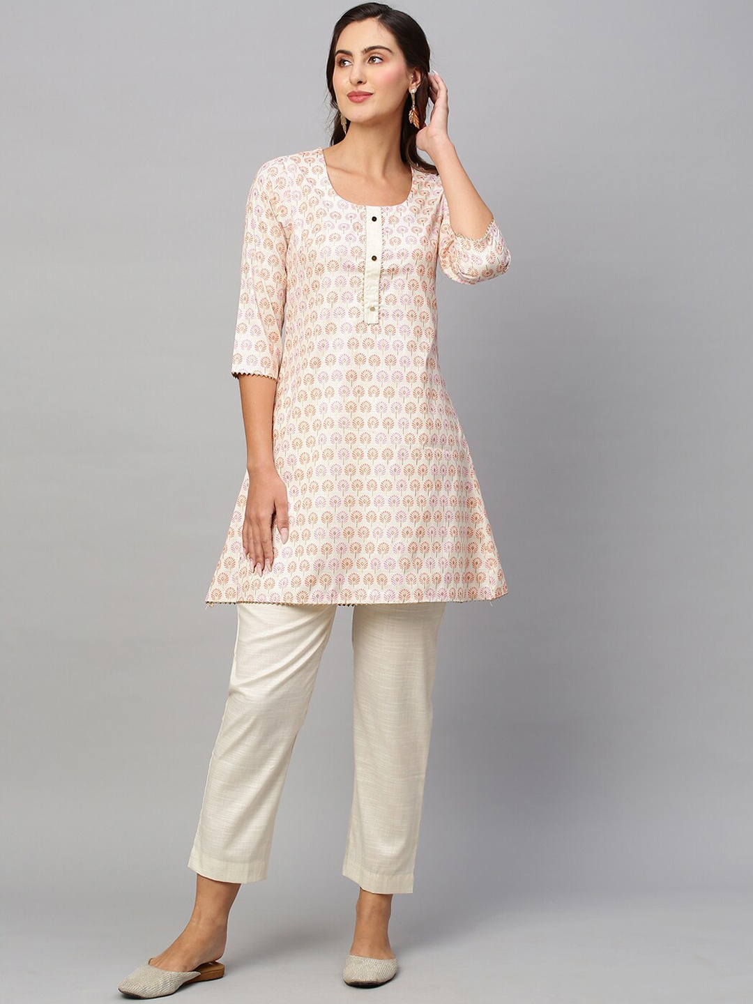 

KALINI Ethnic Motifs Printed Pure Cotton Kurta With Trousers, White