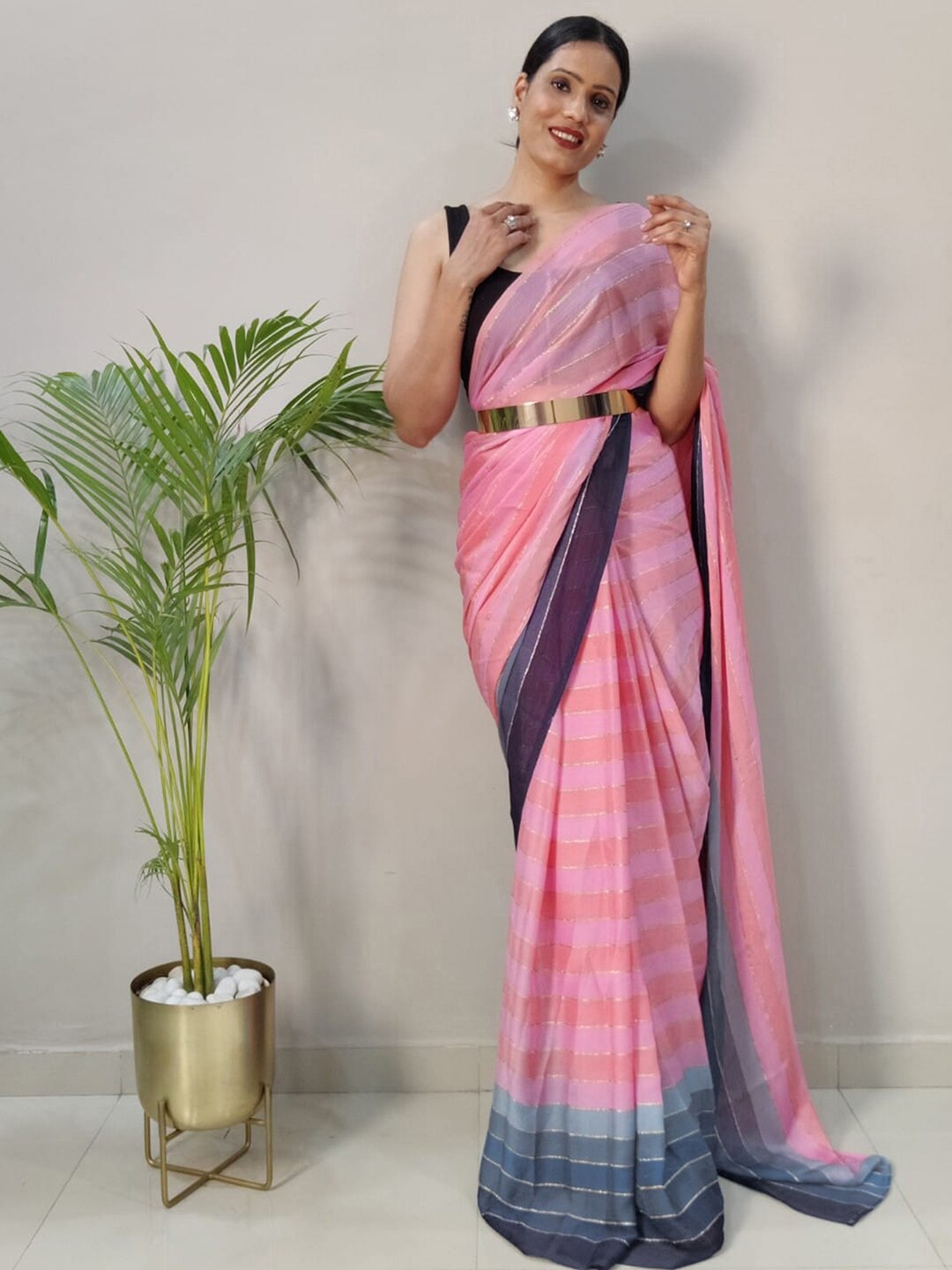 

Mitera Striped Poly Chiffon Ready To Wear Saree, Pink