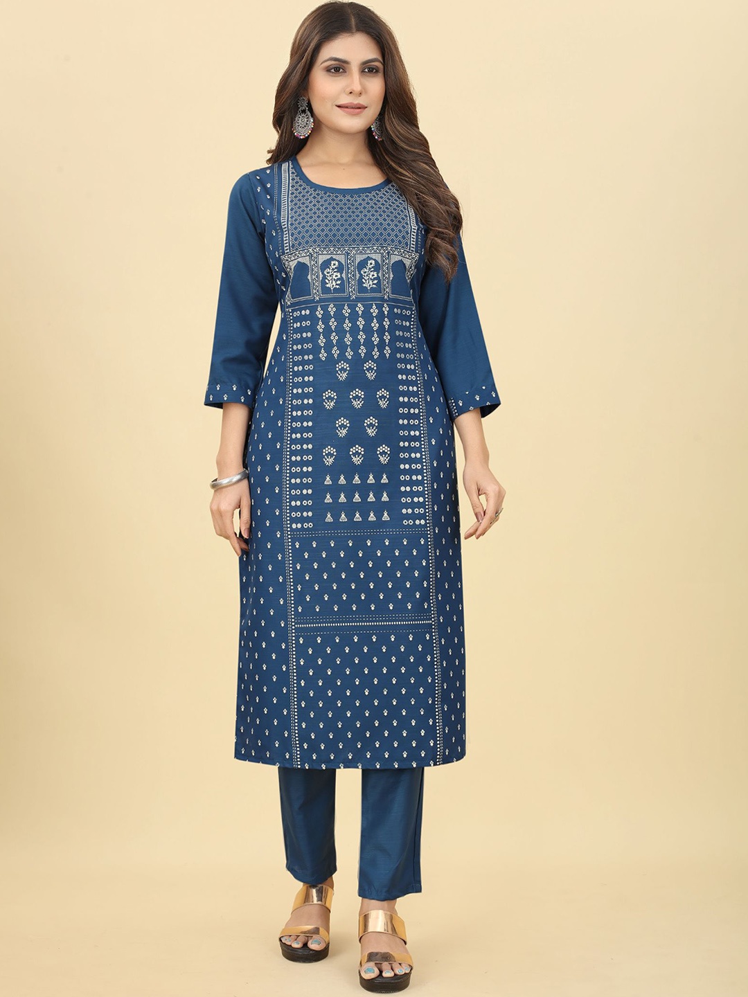 

KALINI Ethnic Motifs Printed Panelled Kurta with Trousers, Navy blue