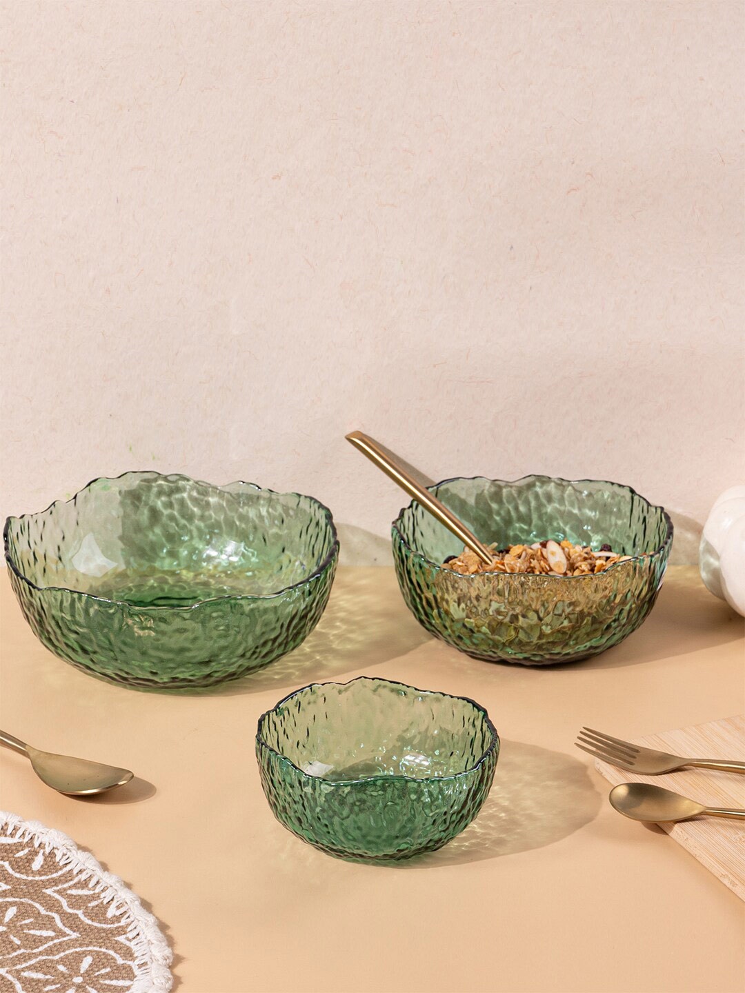 

nestroots Green 3 Pieces Textured Glass Glossy Bowls