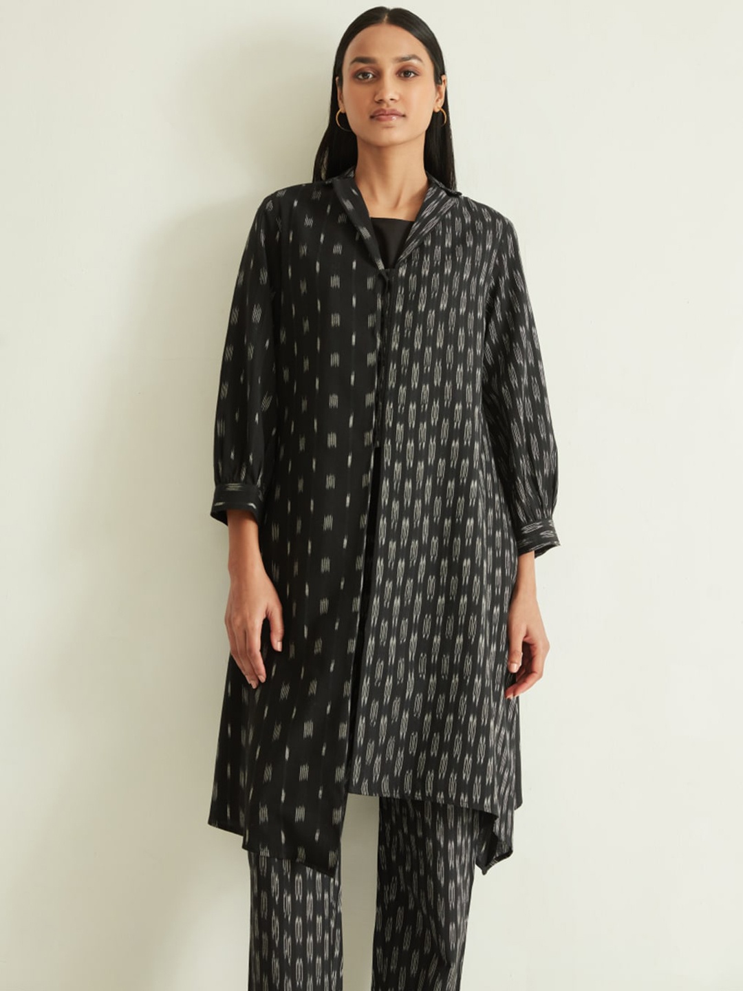 

Ancestry Women Black Kurta