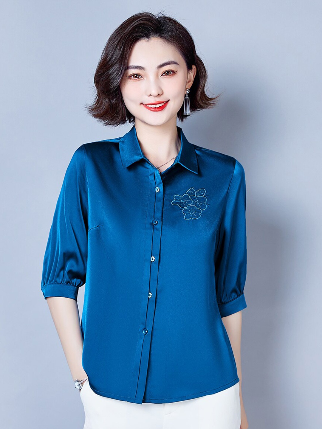 

JC Collection Embroidered Spread Collar Cuffed Sleeve Regular Shirt, Blue