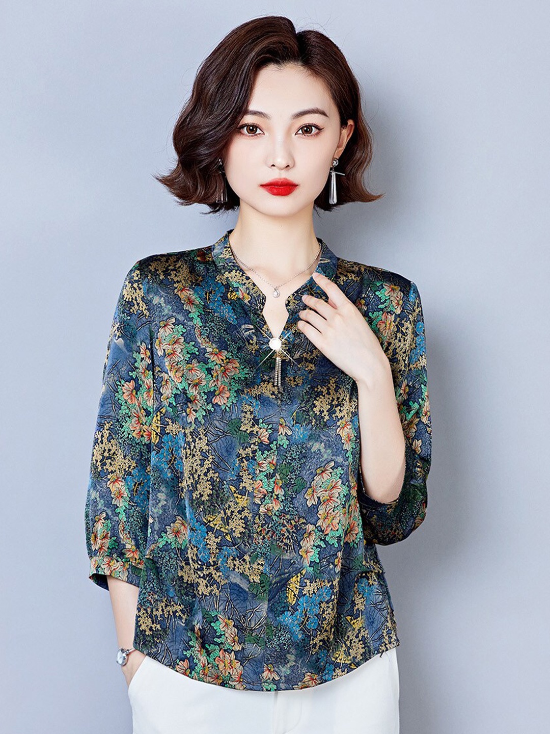 

JC Collection Floral Printed Mandarin Collar Cuffed Sleeves Regular Top, Blue