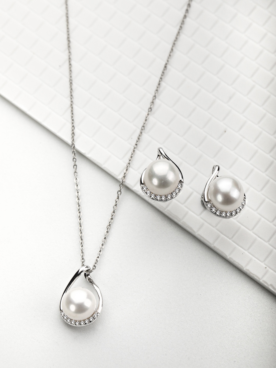 

Zavya Sterling Silver Rhodium-Plated Jewellery Set