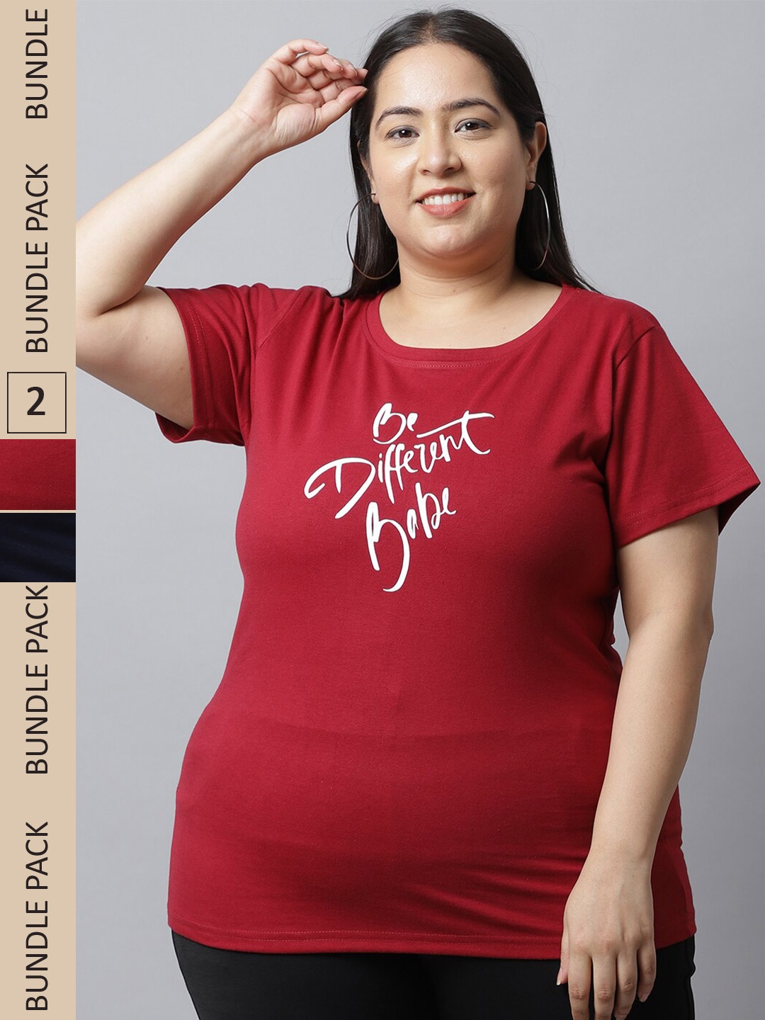 

UnaOne Women Navy Blue & Maroon Slim Fit T-shirt