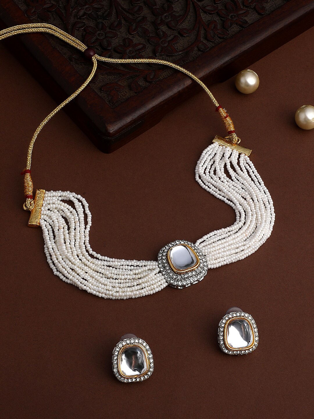 

ASMITTA JEWELLERY Gold-Plated Stone-Studded & Pearl-Beaded Jewellery Set