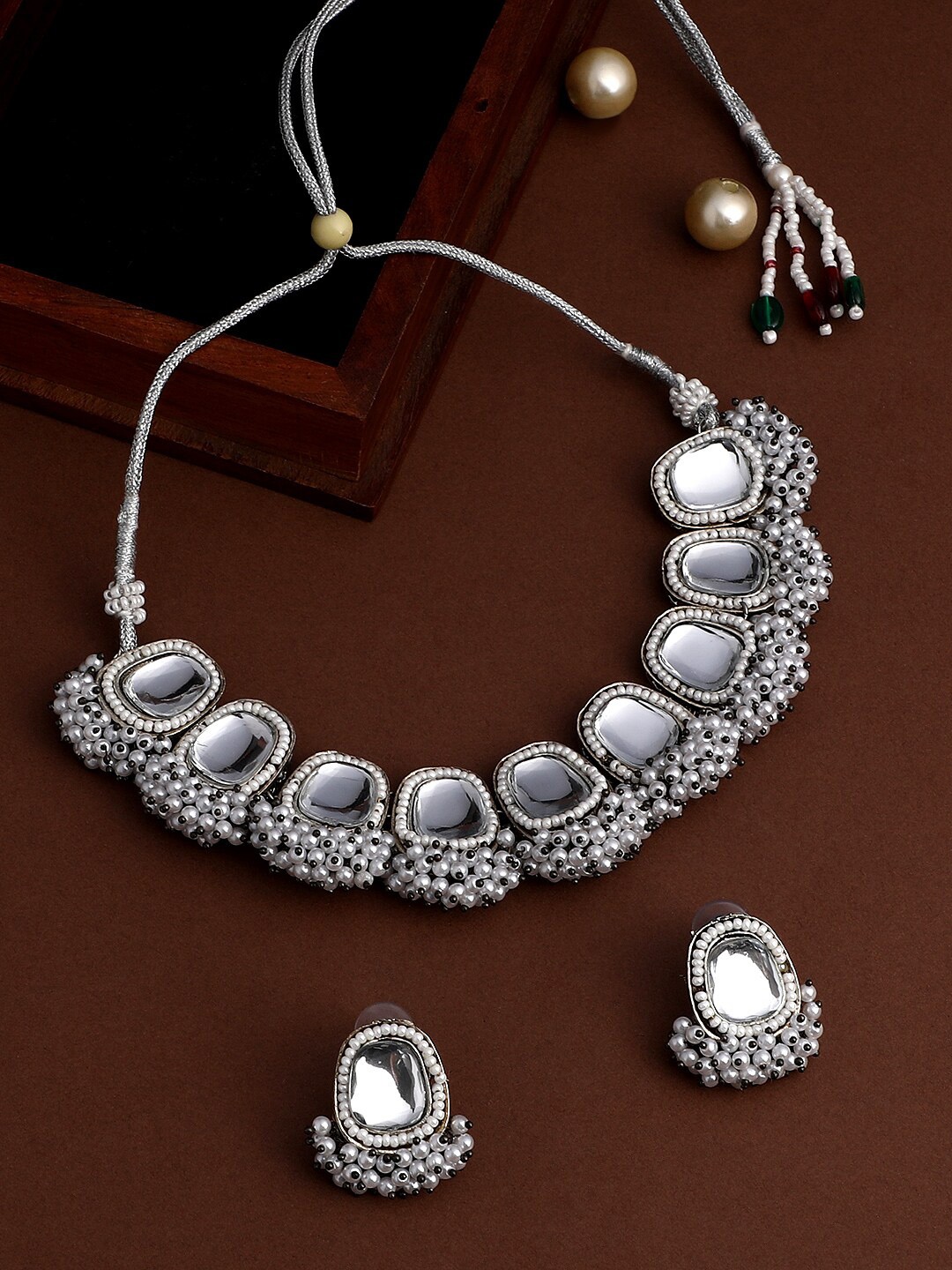 

ASMITTA JEWELLERY Silver Plated Kundan-Studded Jewellery Set