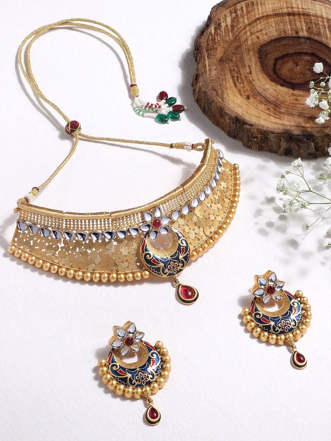 

ASMITTA JEWELLERY Gold Plated Kundan-Studded Jewellery Set