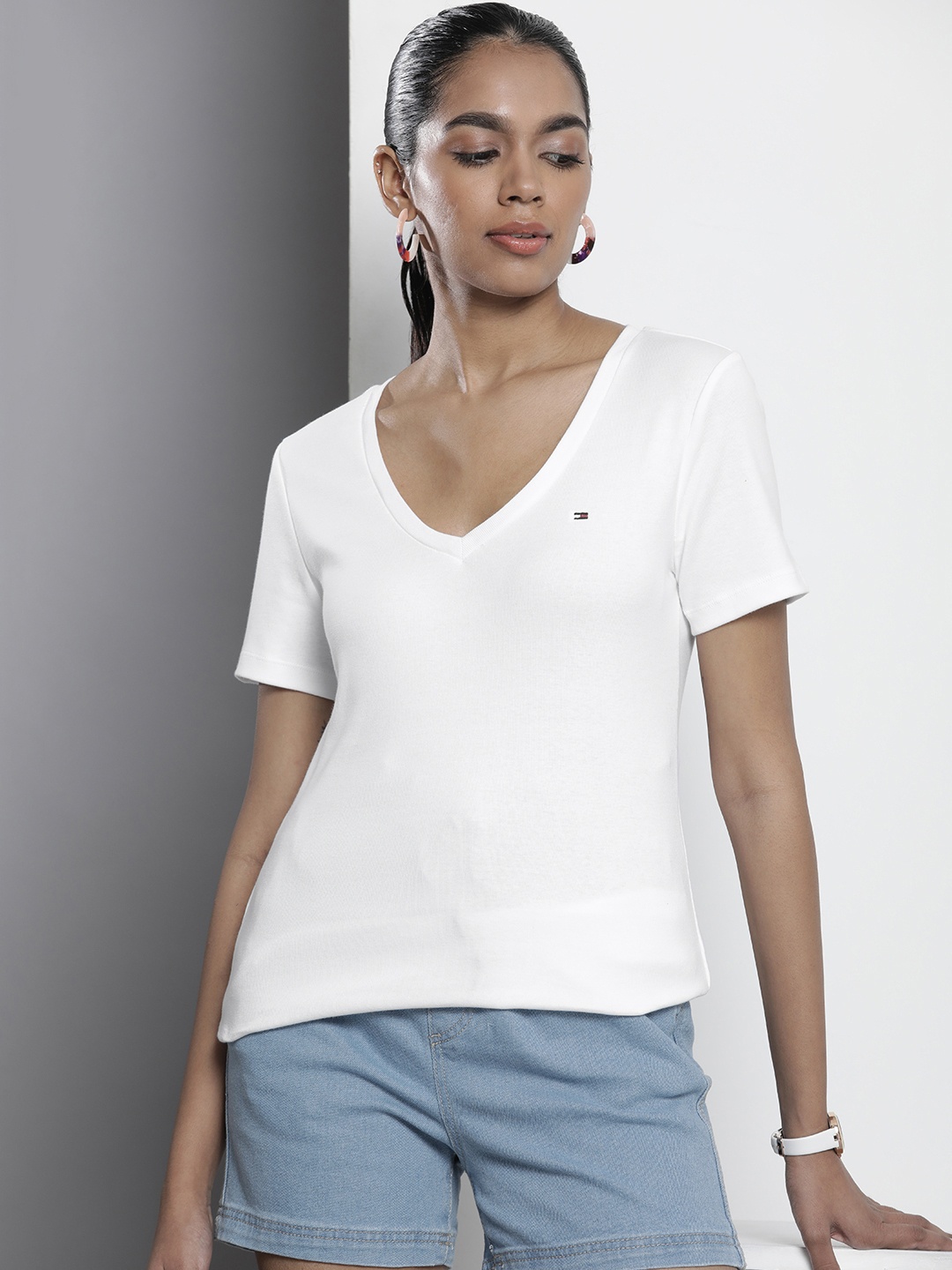 

Tommy Hilfiger V-Neck Pure Cotton T-shirt, White