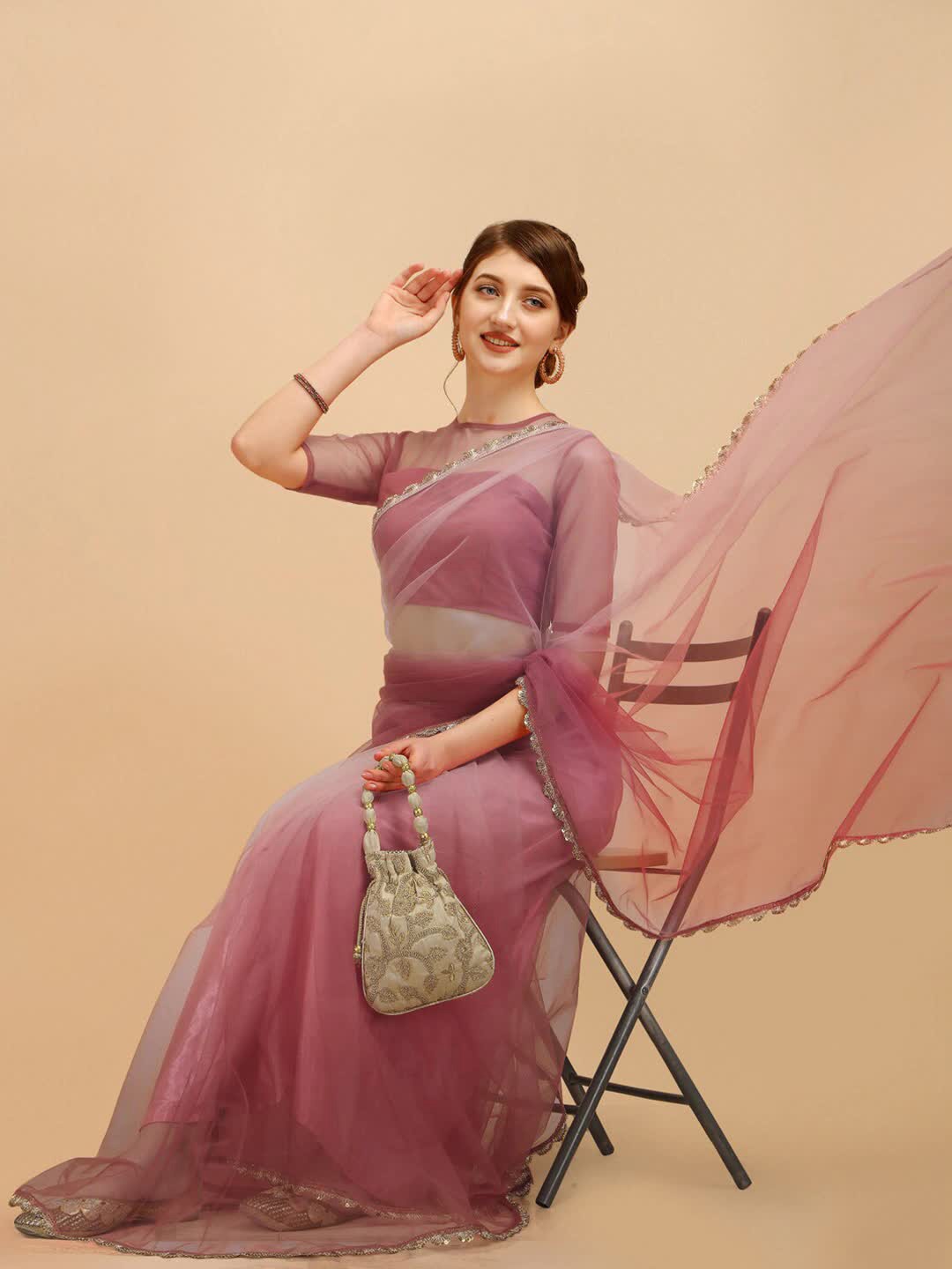 

Sangria Embroidered Border Saree, Mauve