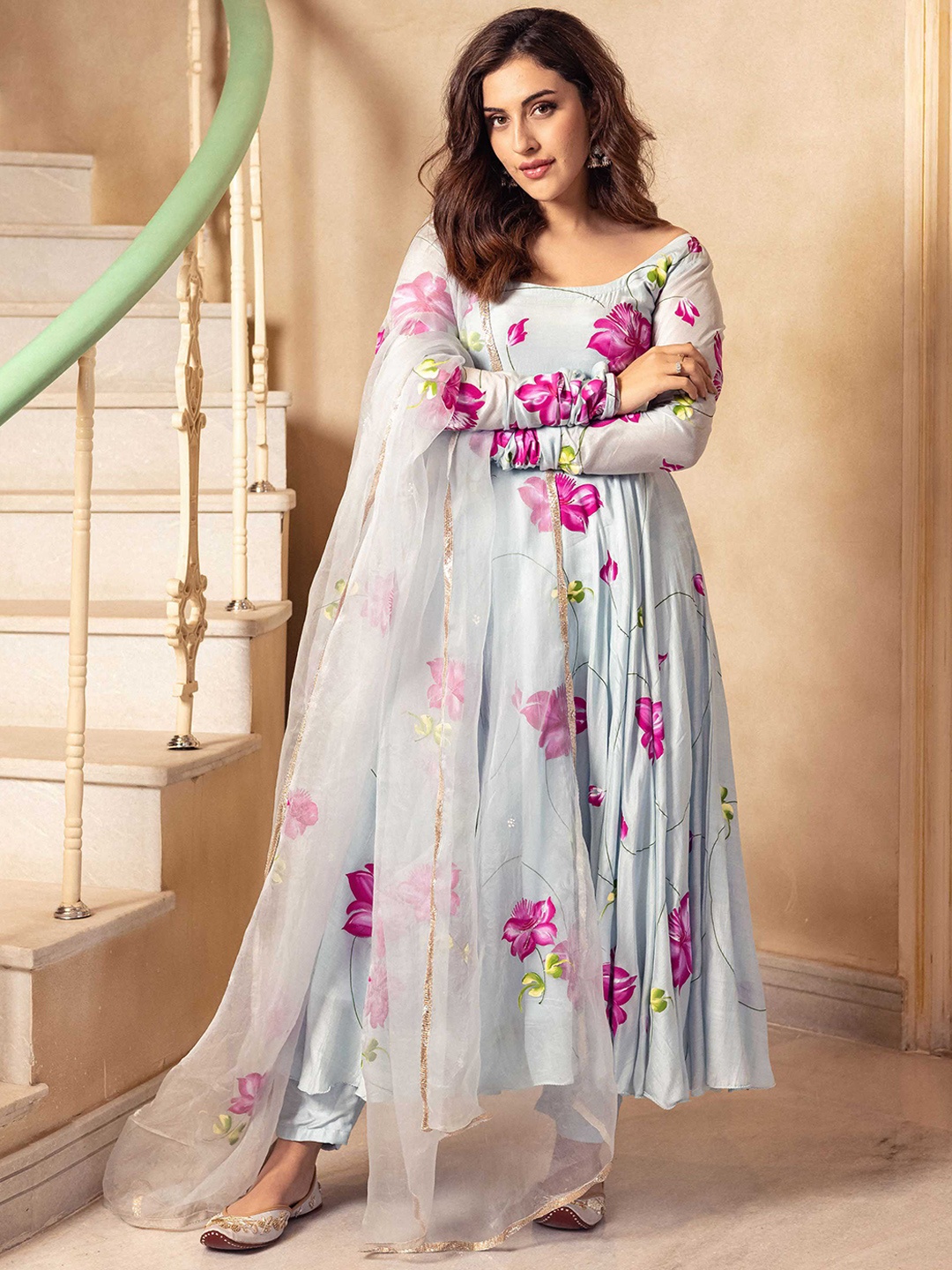

AACHHO Floral Printed Chanderi Cotton Kurta with Trousers with Dupatta, Blue